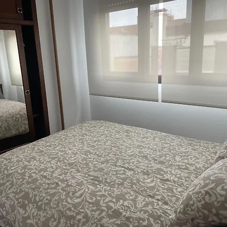 דירה Atico Jovellanos גיחון