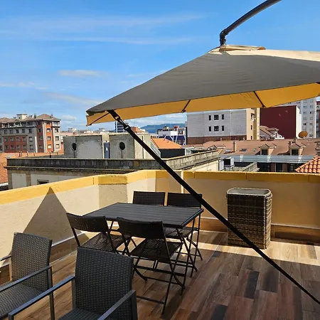 Apartamento ático Jovellanos